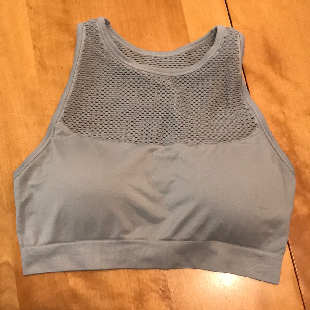 New Balance Crop Top Workout Shirt/Sports Bra